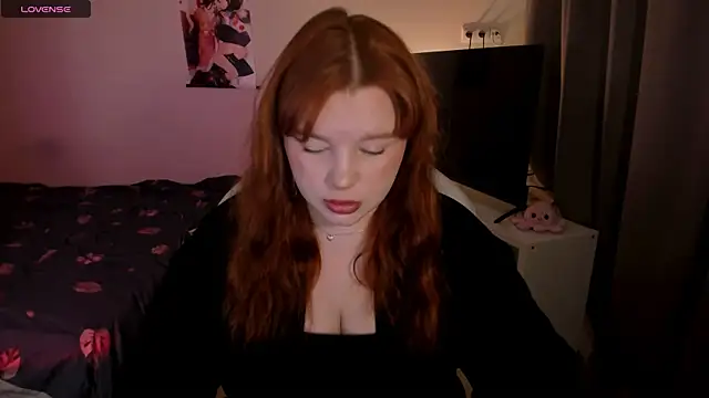  Lisa x online show from 12/19/24, 08:13