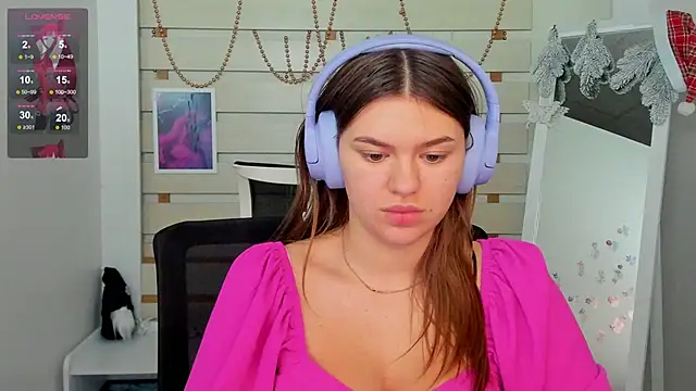 Josephine Kiss online show from 12/24/24, 05:02