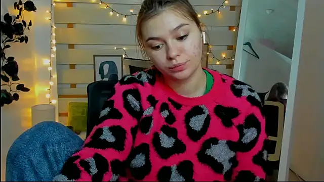 Josephine Kiss online show from 02/25/26, 01:54