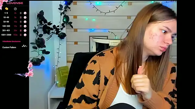 Josephine Kiss online show from 05/13/26, 06:44