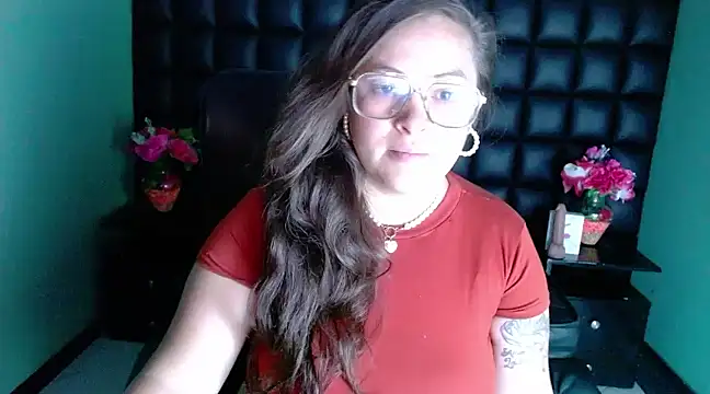 SaraThomso online show from 12/07/24, 03:04