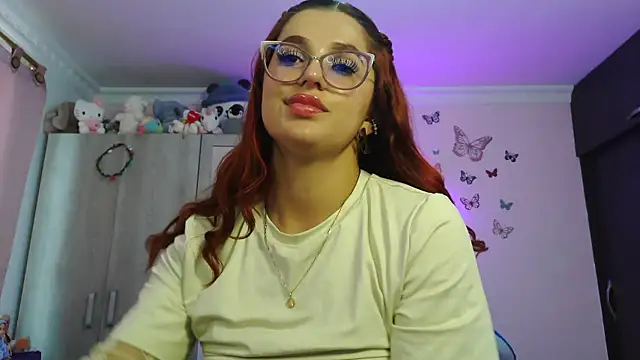 caroline jonson online show from 04/19/26, 03:22