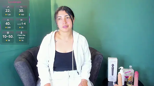 Snapshot of Danna_777_ chatting on 10/09/25, 11:47 Danna 777 online show from 10/09/25, 11:47