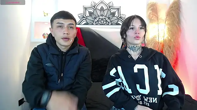 Tifanny Sweett online show from 10/09/25, 04:21