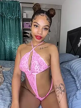 Snapshot of Blackpretty1409 chatting on 02/19/25, 05:05 Blackpretty1409 online show from 02/19/25, 05:05