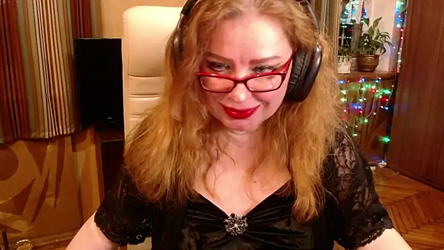 Miss Tress online show from 11/27/25, 09:17