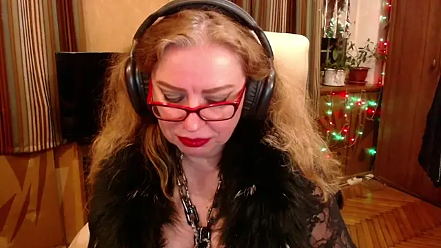 Miss Tress online show from 05/20/26, 10:38