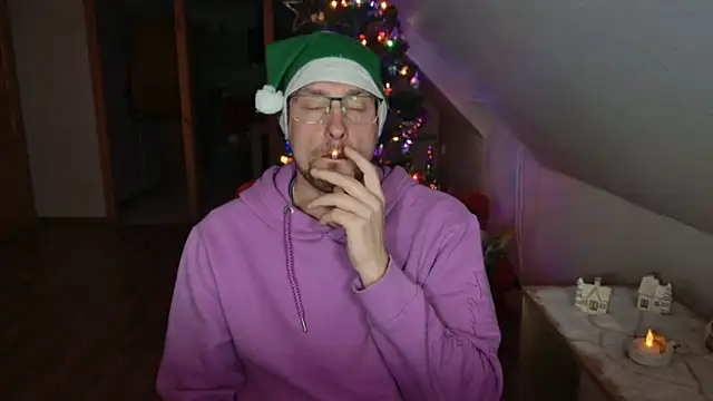 Relsxboy online show from 12/23/24, 08:36