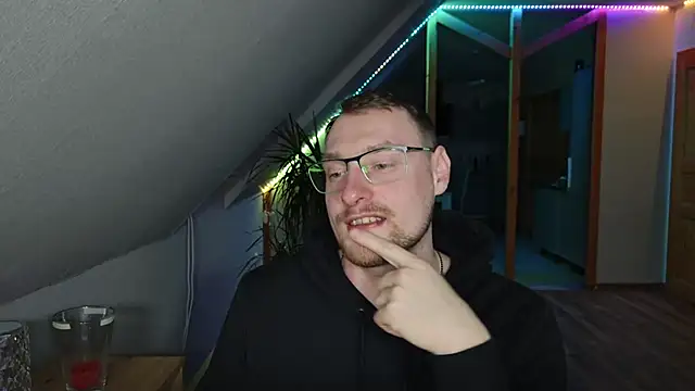 Relsxboy online show from 02/11/25, 05:50