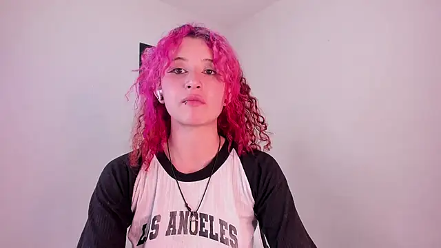 valent 27 online show from 10/23/25, 11:14