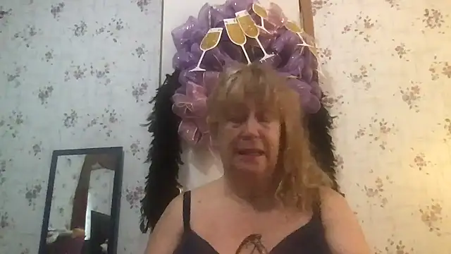 Snapshot of musclebooty70 chatting on 01/13/25, 03:15 musclebooty70 online show from 01/13/25, 03:15