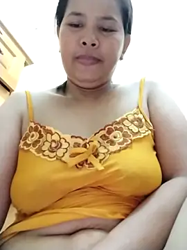 Snapshot of Lanyingxin18 chatting on 03/08/25, 03:28 Lanyingxin18 online show from 03/08/25, 03:28