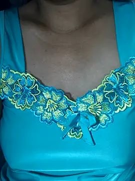 Lanyingxin18 online show from 04/22/26, 10:00