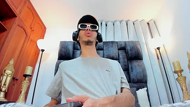 TomyMosterCock online show from 01/22/25, 03:31