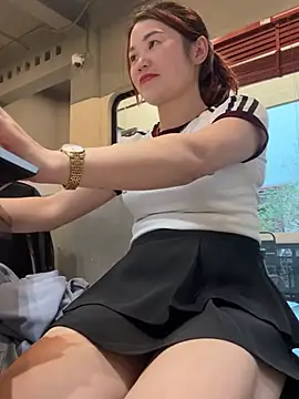 Emily 9xx online show from 03/22/25, 11:00