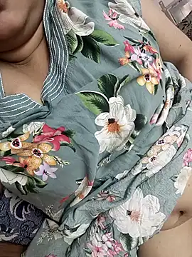 cuteyqueen online show from 03/01/26, 10:06