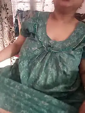 cuteyqueen online show from 03/03/26, 05:57