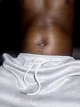 Snapshot of Naughty_Ratty chatting on 02/28/25, 10:06 Naughty Ratty online show from 02/28/25, 10:06