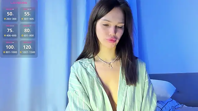 lookkeyhole online show from 10/26/25, 07:09