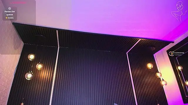  Holly Cat online show from 11/10/25, 10:31