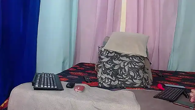Snapshot of Karina_Molina chatting on 07/11/26, 06:43 Karina Molina online show from 07/11/26, 06:43