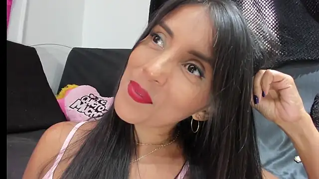 Snapshot of Sweet_Andrea2802 chatting on 09/13/25, 08:41 Sweet Andrea2802 online show from 09/13/25, 08:41