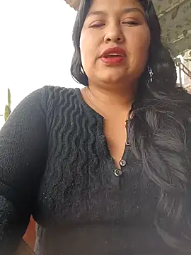 Snapshot of Marcela87 chatting on 01/05/25, 08:42 Marcela87 online show from 01/05/25, 08:42