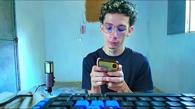 mateodeamjo online show from 02/12/26, 03:18