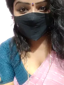 louise92 online show from 02/17/25, 05:47