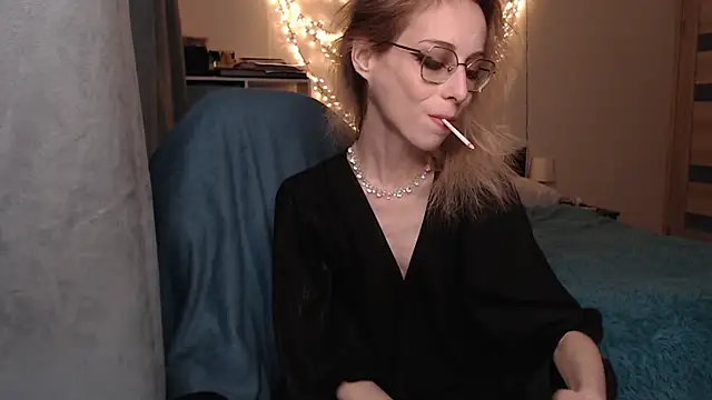 Snapshot of amber_quell_here chatting on 03/02/25, 02:10 amber quell here online show from 03/02/25, 02:10