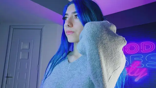 AriaVoss online show from 12/08/24, 08:36