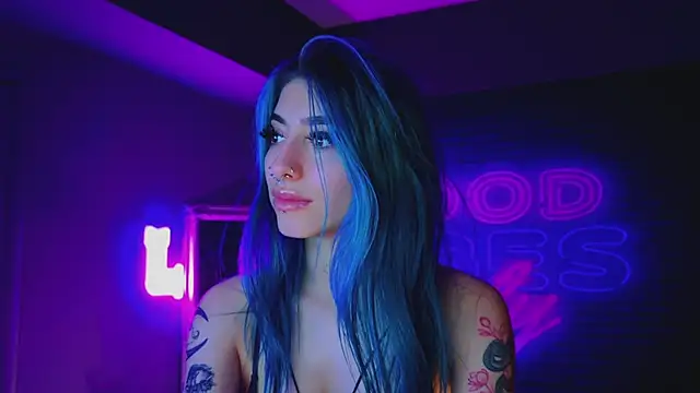 AriaVoss online show from 01/14/25, 02:40