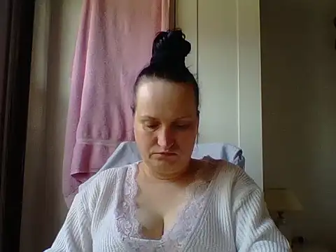  squirty cum lady  online show from 03/09/25, 03:16