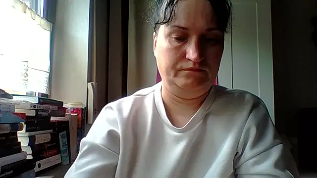 Snapshot of _squirty_cum_lady_ chatting on 06/11/26, 06:44 squirty cum lady online show from 06/11/26, 06:44
