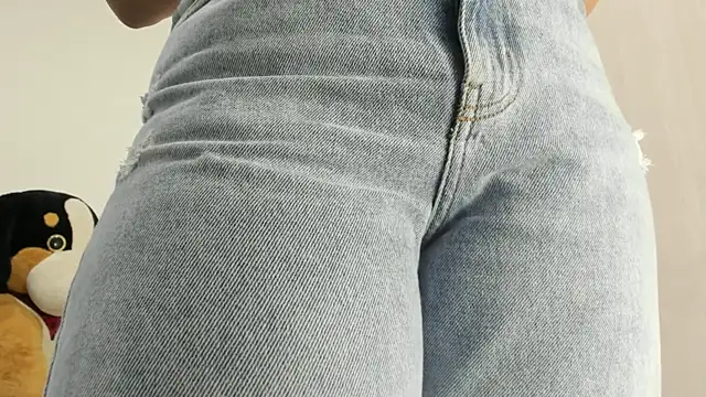 Amelia Debora Antonella online show from 01/14/26, 01:17