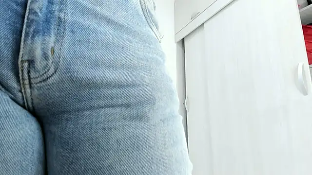 Amelia Debora Antonella online show from 02/03/26, 02:11