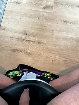 jaimelesexe85 online show from 11/29/25, 11:35