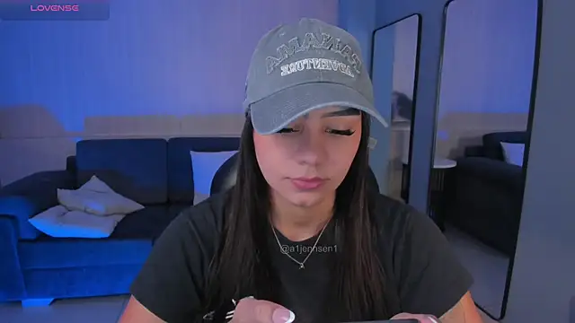 AllyJensen online show from 12/21/25, 10:22