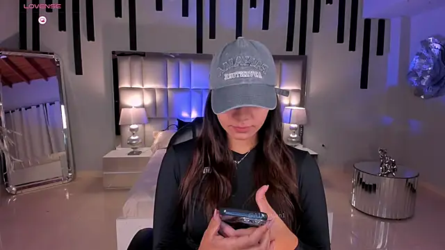 AllyJensen online show from 04/06/26, 10:27