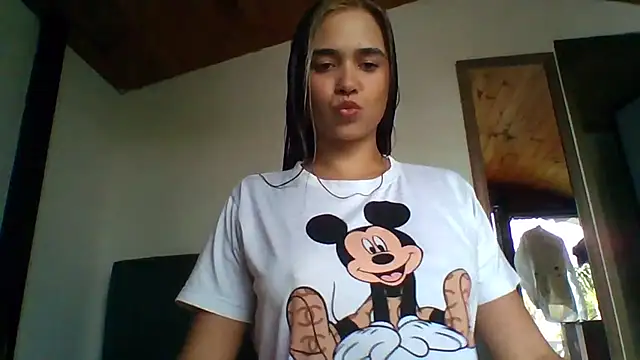 trianabell online show from 12/04/25, 06:49