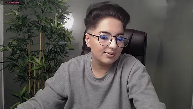 BustyAllyy online show from 01/30/25, 09:36