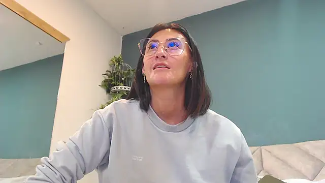 SharisWillian online show from 02/13/26, 03:57