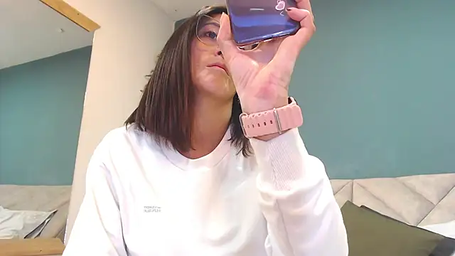 SharisWillian online show from 02/19/26, 03:35