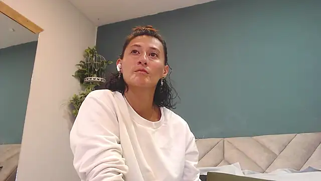 SharisWillian online show from 02/21/26, 03:51