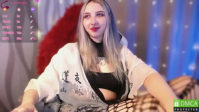 Snapshot of JustMeowGirl chatting on 02/28/25, 05:48 JustMeowGirl online show from 02/28/25, 05:48