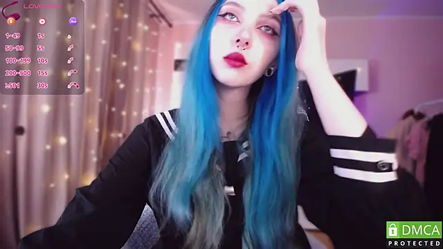 Snapshot of JustMeowGirl chatting on 11/15/25, 04:21 JustMeowGirl online show from 11/15/25, 04:21