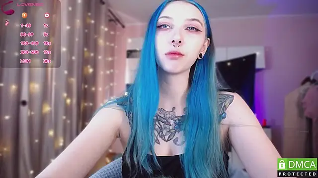 Snapshot of JustMeowGirl chatting on 11/16/25, 04:29 JustMeowGirl online show from 11/16/25, 04:29