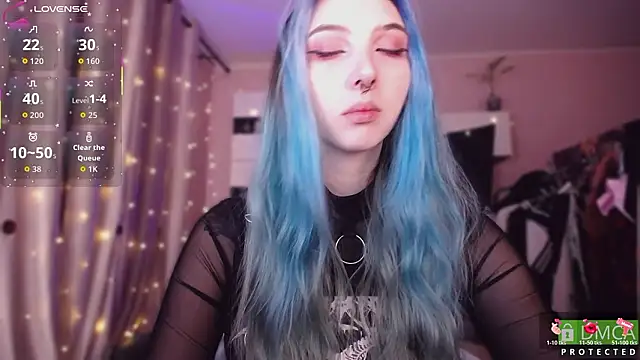 JustMeowGirl online show from 02/11/26, 04:39