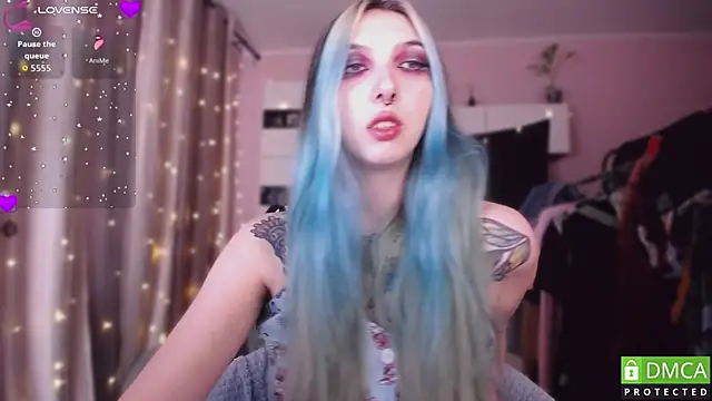 JustMeowGirl online show from 03/15/26, 05:46