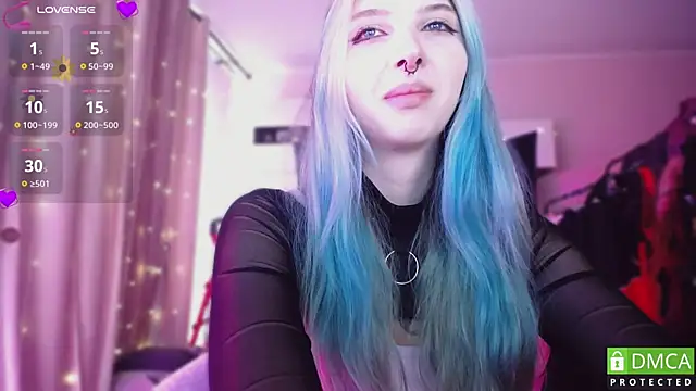 JustMeowGirl online show from 04/18/26, 06:06